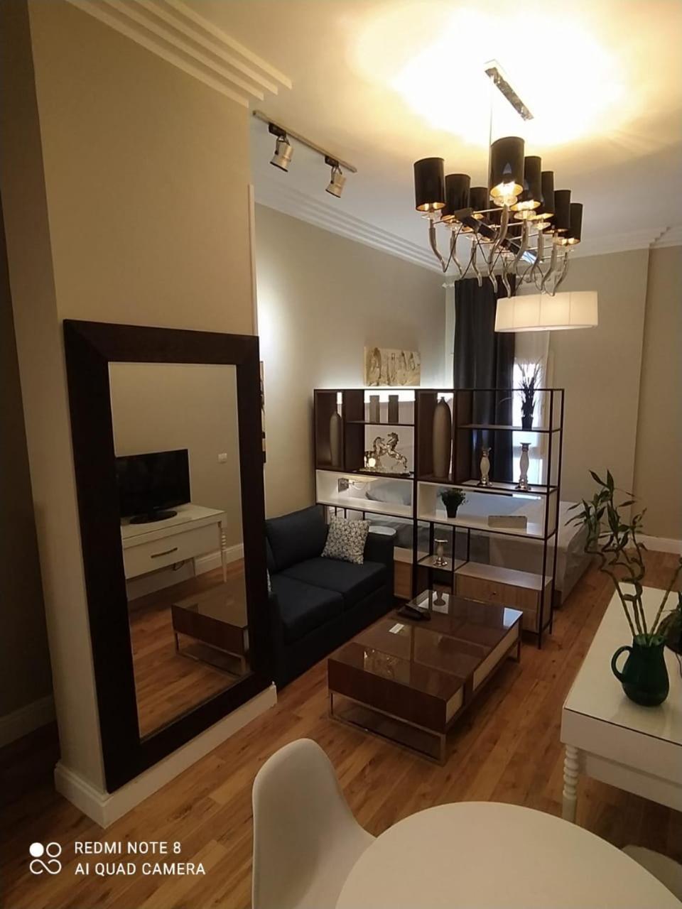 Dream Royal Apartment